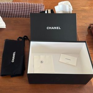 Chanel shoe box with dust bag